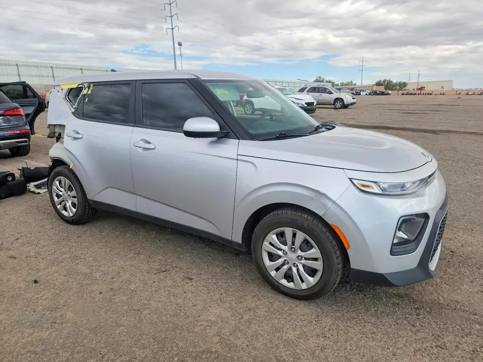2020 KIA SOUL LX  