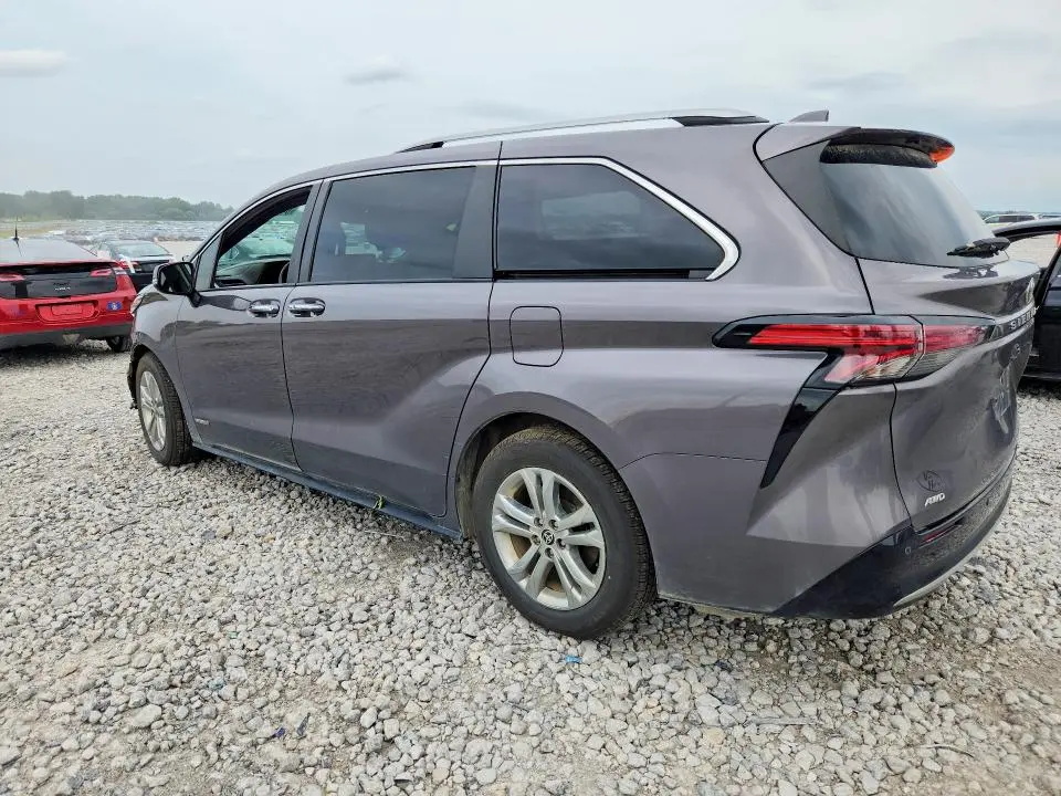 2021 TOYOTA SIENNA PLATINUM 7-PASSENGER  