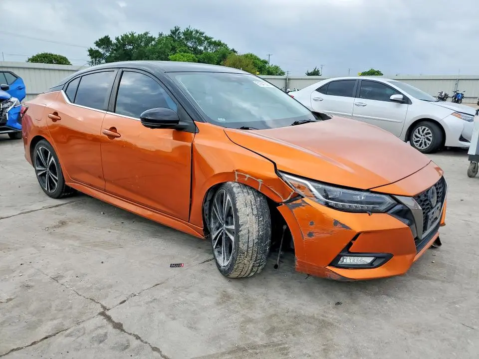2021 NISSAN SENTRA SR  