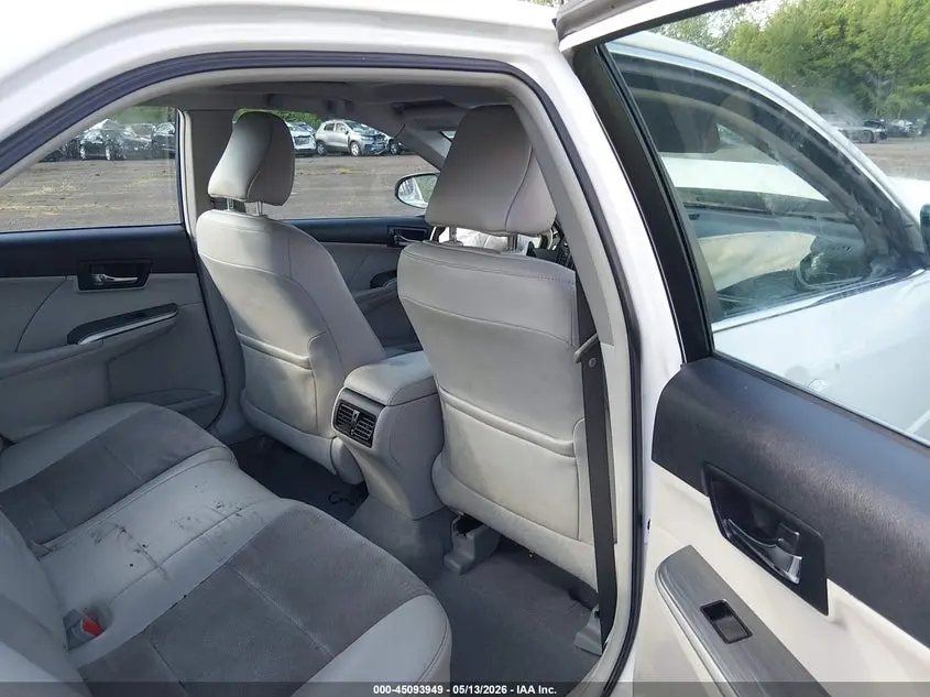 2013 TOYOTA CAMRY HYBRID XLE
