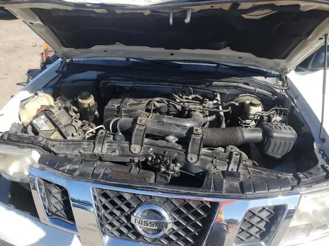 2014 NISSAN FRONTIER S  