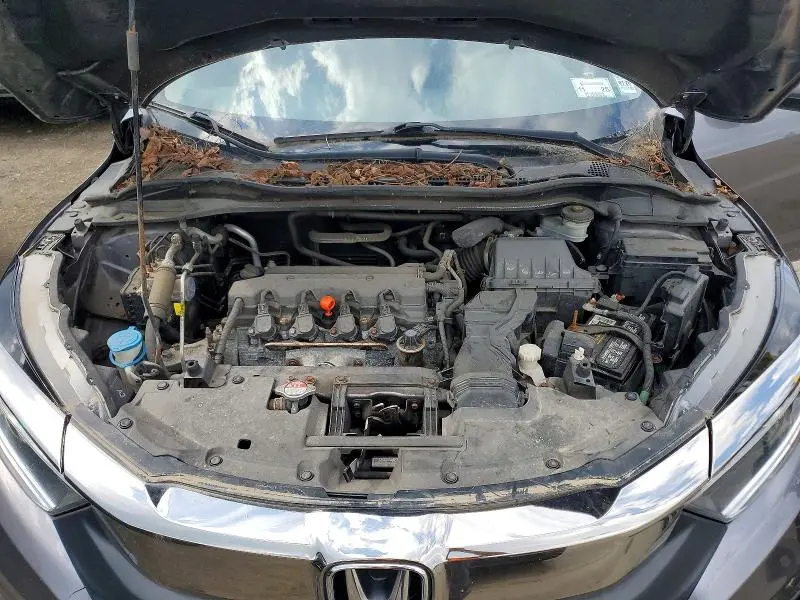 2022 HONDA HR-V LX  