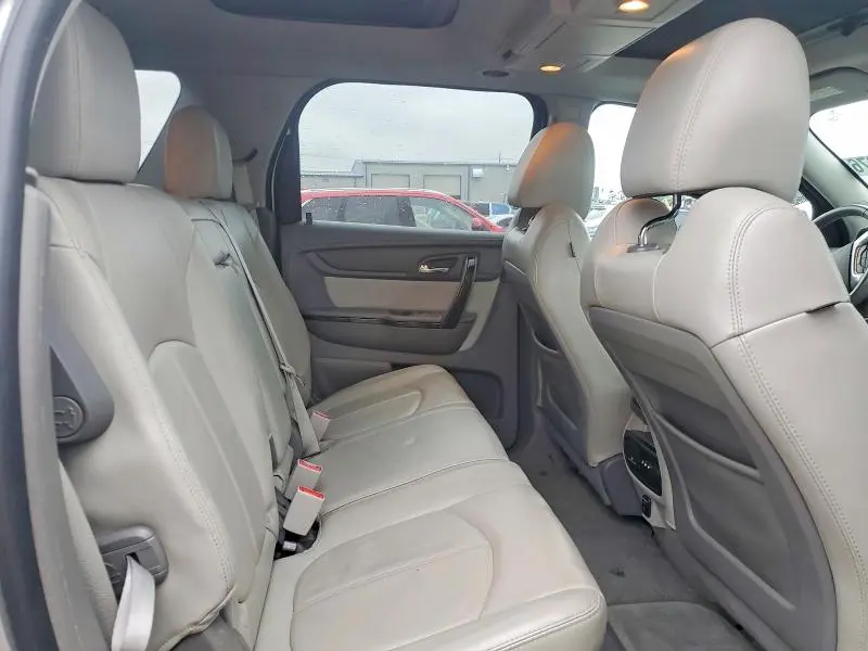 2016 GMC ACADIA SLT-1  