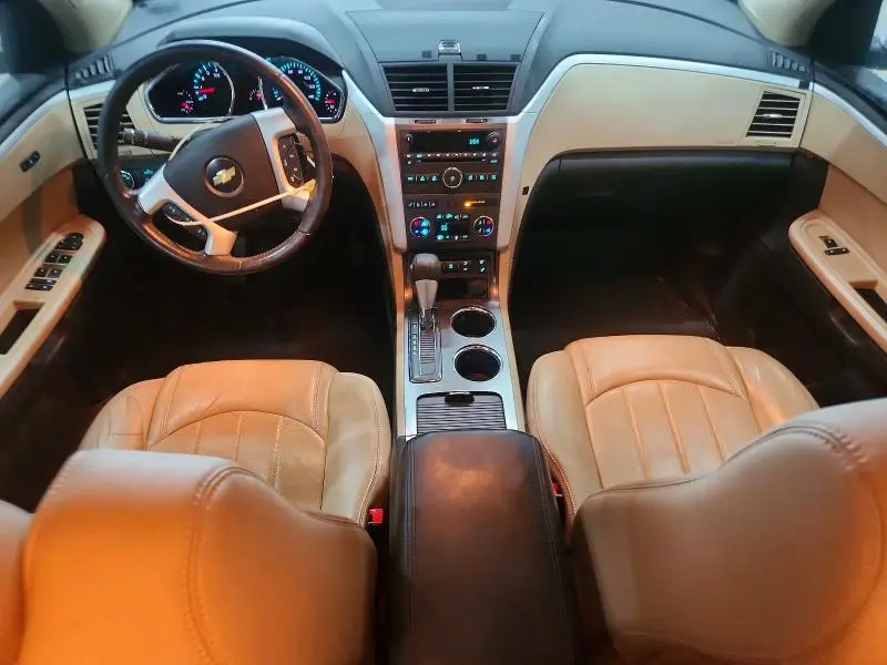 2010 CHEVROLET TRAVERSE LTZ  