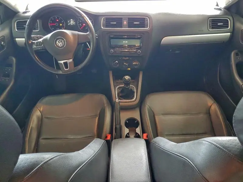 2014 VOLKSWAGEN JETTA SE  