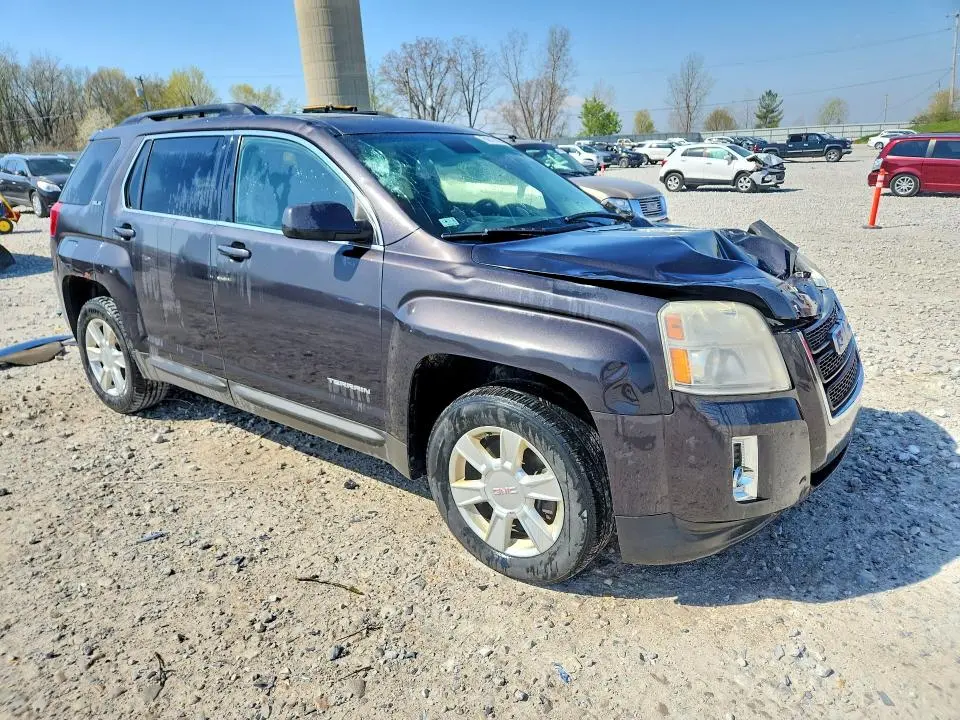 2013 GMC TERRAIN SLE  