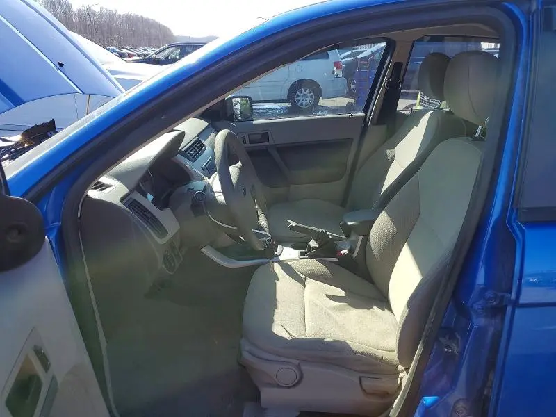 2011 FORD FOCUS S  