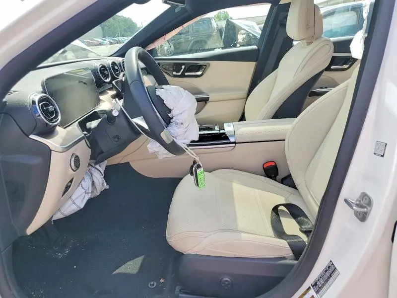 2025 MERCEDES-BENZ C 300 4MATIC  