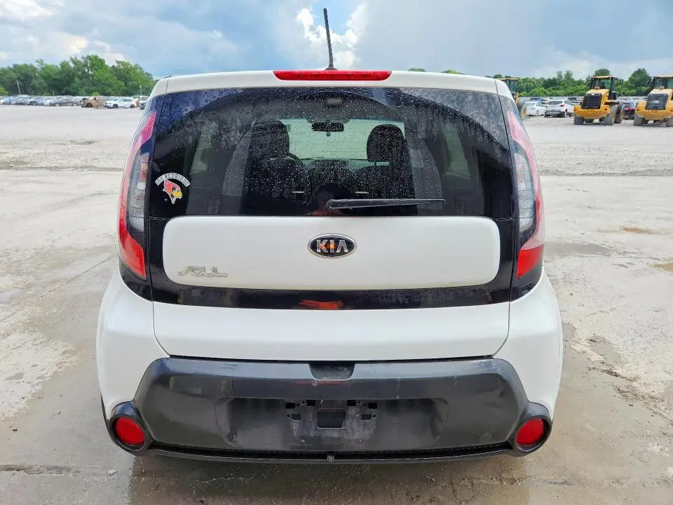 2015 KIA SOUL +  