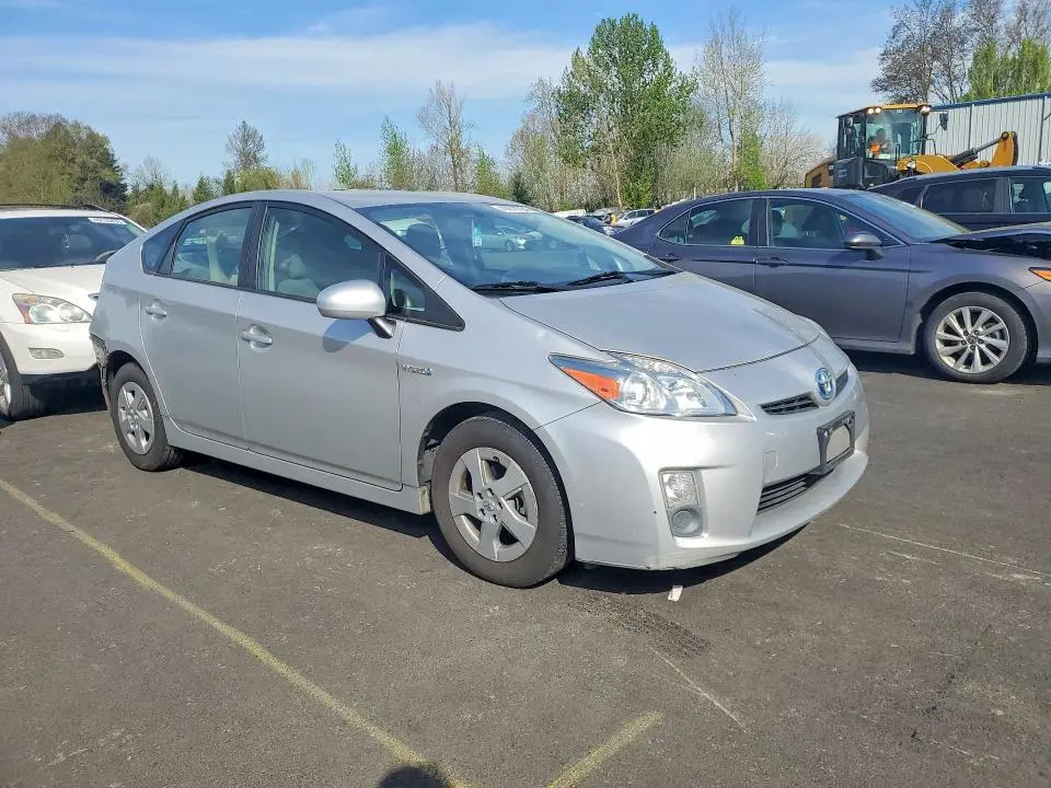 2010 TOYOTA PRIUS II  