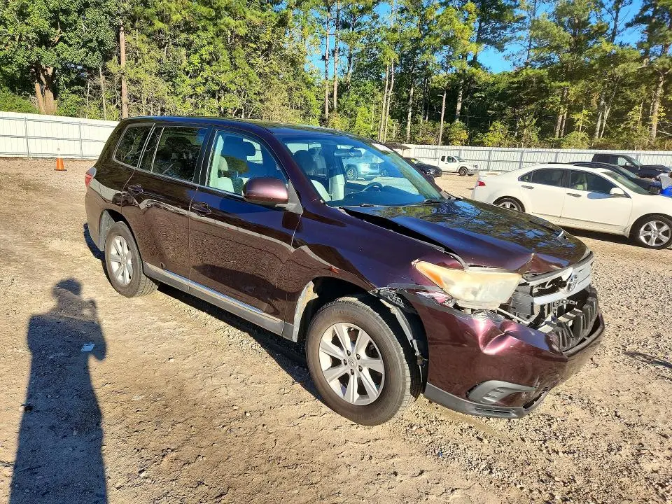 2013 TOYOTA HIGHLANDER BASE  