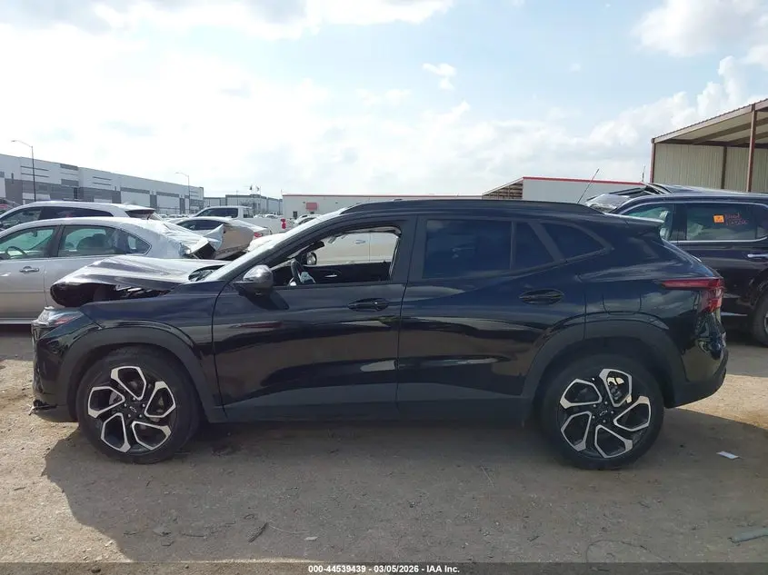 2025 CHEVROLET TRAX FWD 2RS