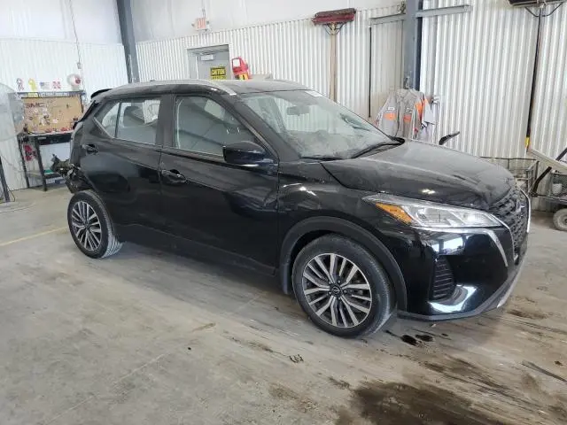 2023 NISSAN KICKS SV  