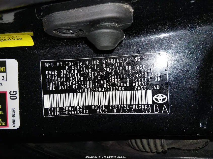 2018 TOYOTA COROLLA LE