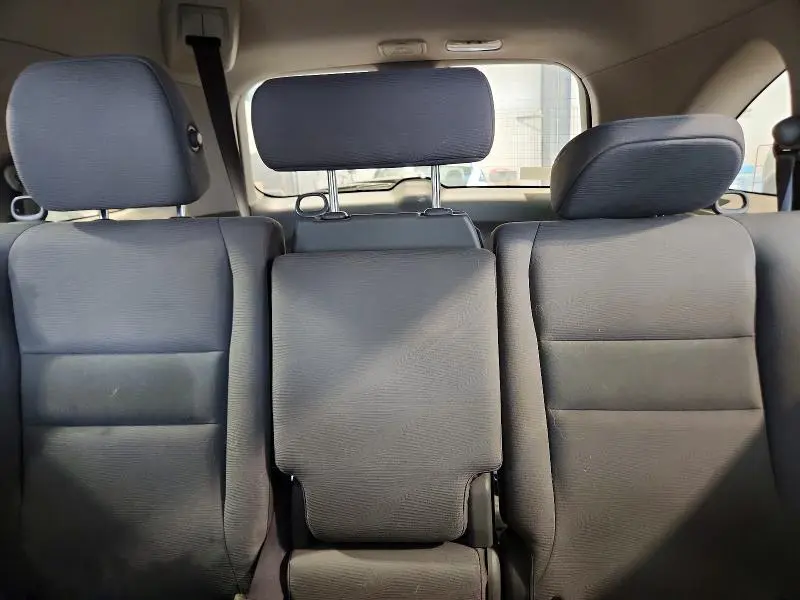 2010 HONDA CR-V LX  