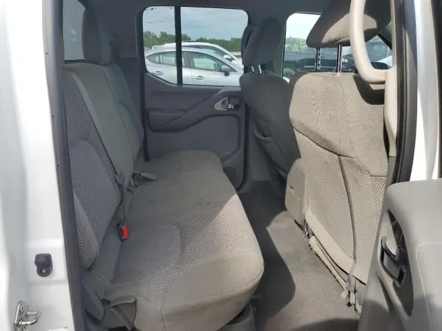 2021 NISSAN FRONTIER S  