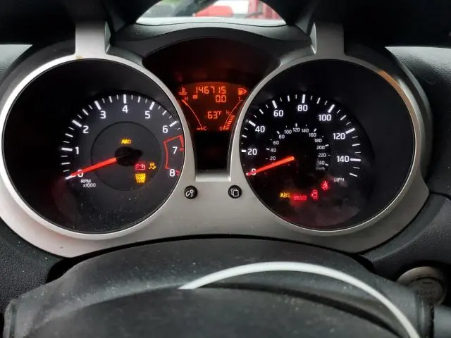 2013 NISSAN JUKE S