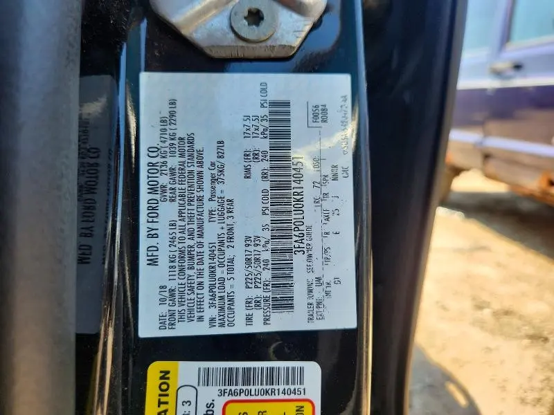 2019 FORD FUSION SE  