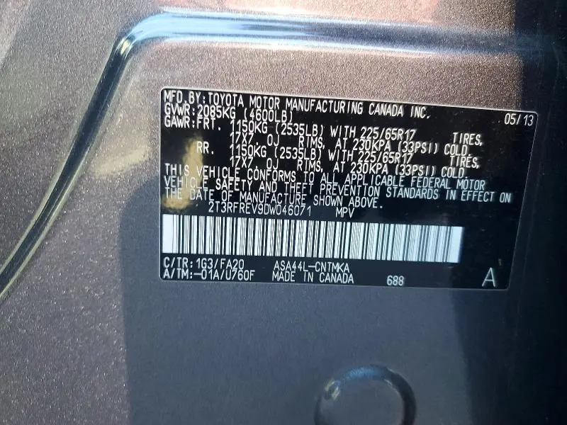 2013 TOYOTA RAV4 XLE  