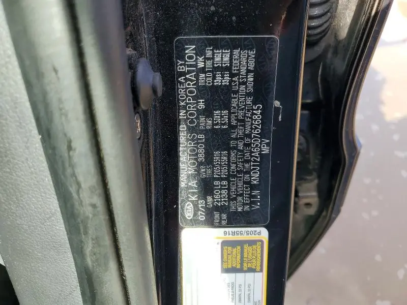 2013 KIA SOUL +  