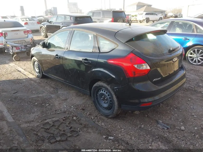 2012 FORD FOCUS SE
