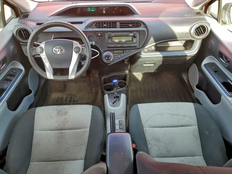 2013 TOYOTA PRIUS C   