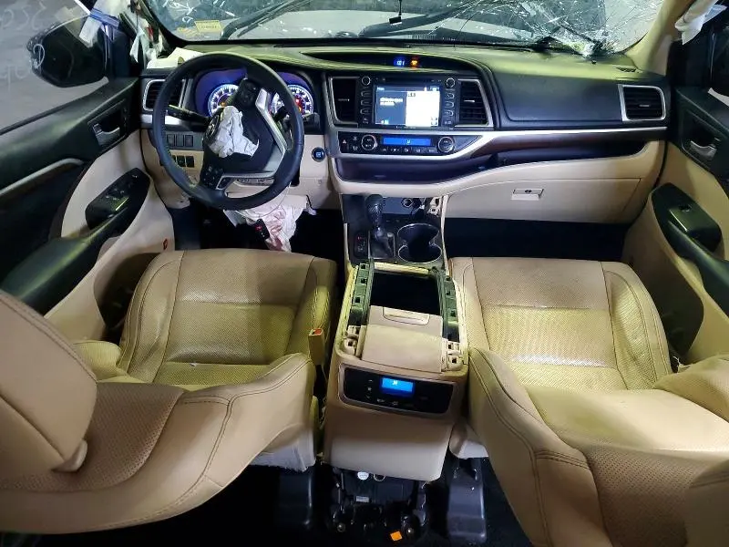2016 TOYOTA HIGHLANDER LIMITED  