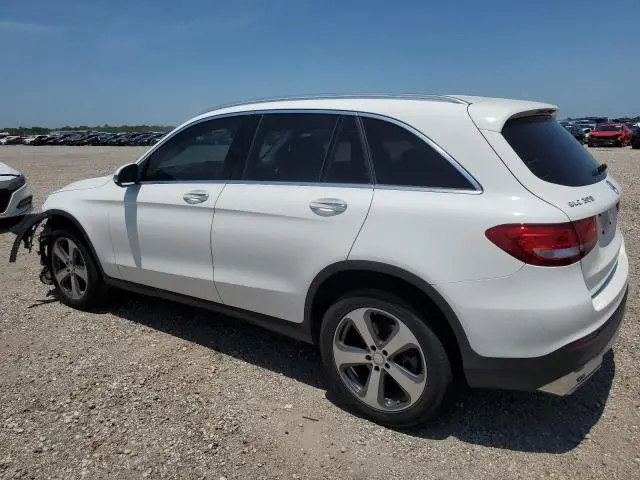 2016 MERCEDES-BENZ GLC 300  