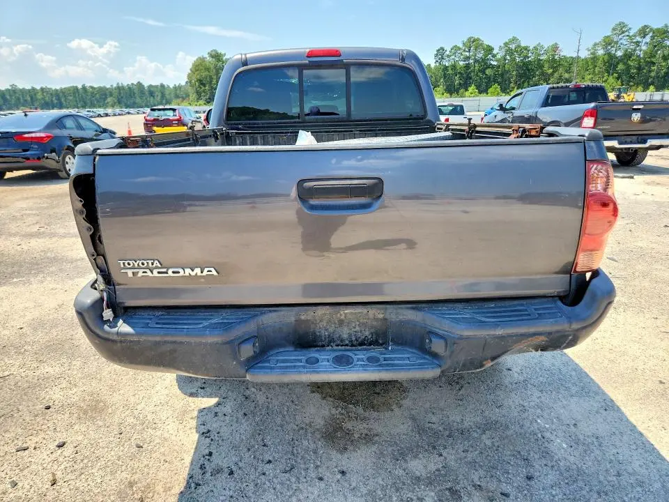 2014 TOYOTA TACOMA BASE  