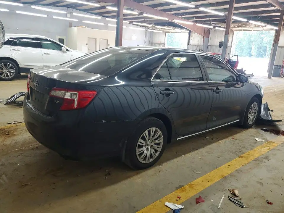 2012 TOYOTA CAMRY LE  