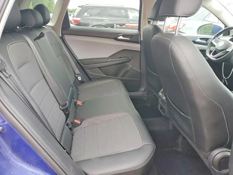 2022 VOLKSWAGEN TAOS SE  