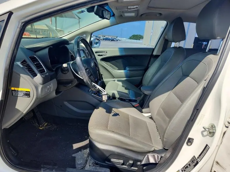 2017 KIA FORTE EX  