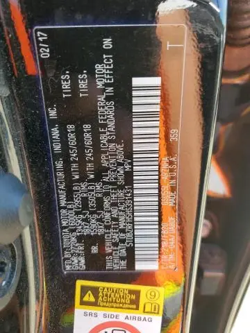 2017 TOYOTA HIGHLANDER LE  