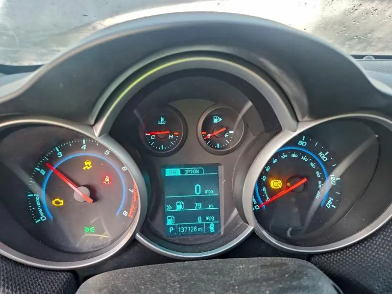 2013 CHEVROLET CRUZE LT  