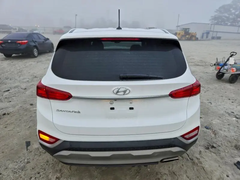 2020 HYUNDAI SANTA FE SE  