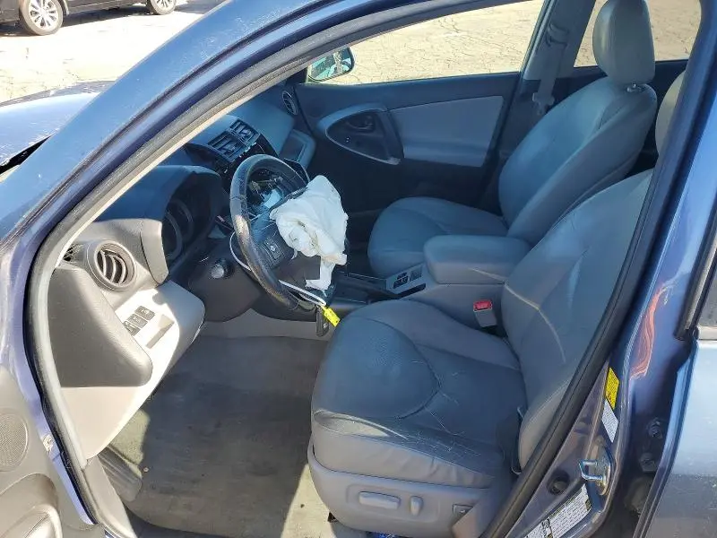 2010 TOYOTA RAV4 LIMITED  