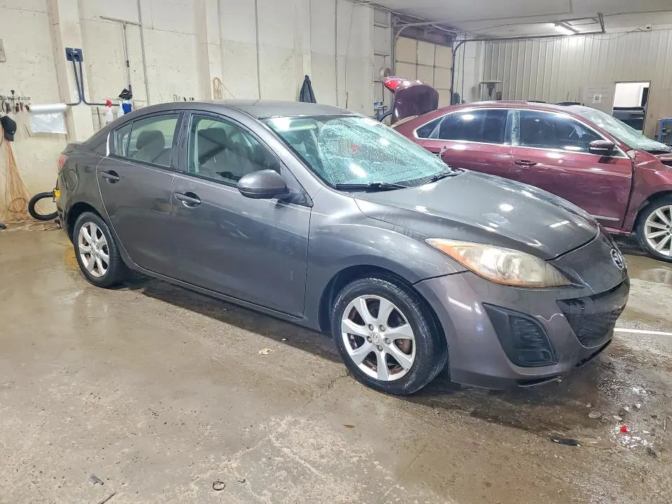 2011 MAZDA 3 I  