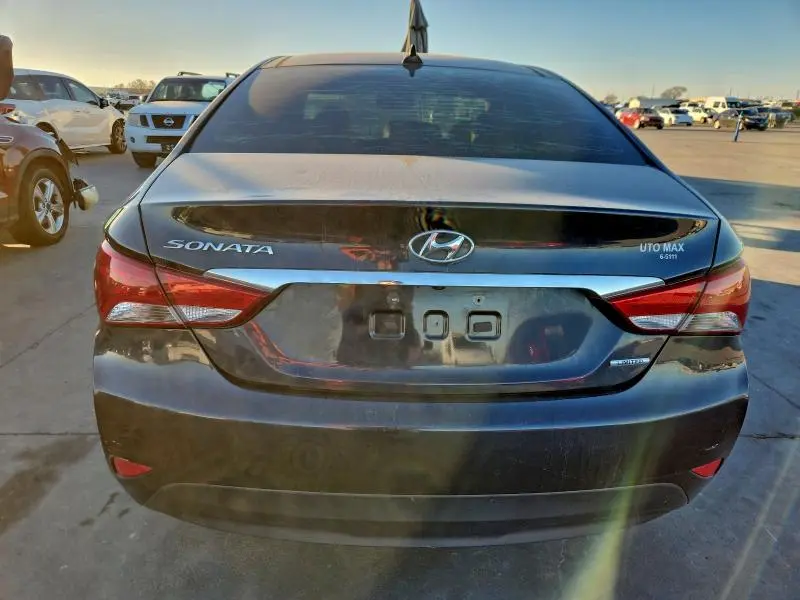 2014 HYUNDAI SONATA SE  