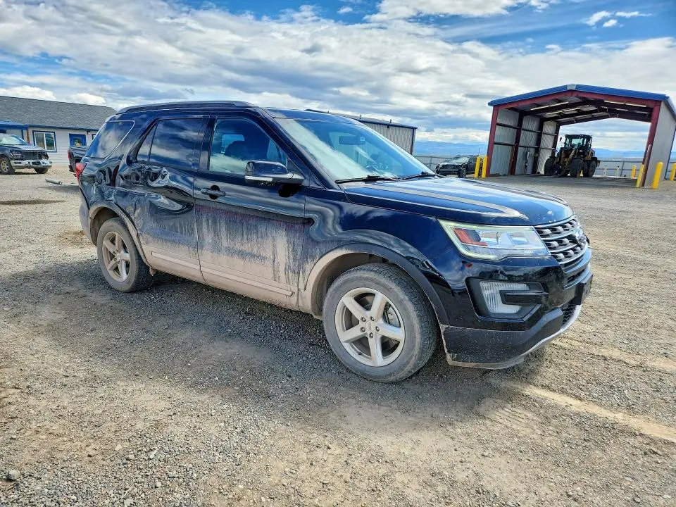 2017 FORD EXPLORER XLT  
