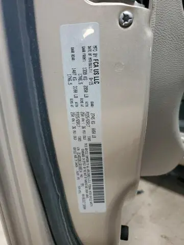 2016 DODGE GRAND CARAVAN SE  