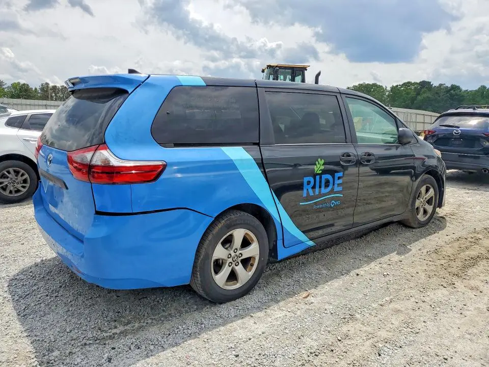 2020 TOYOTA SIENNA L  
