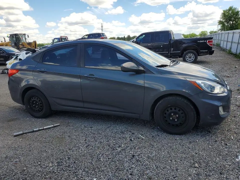 2012 HYUNDAI ACCENT GLS  