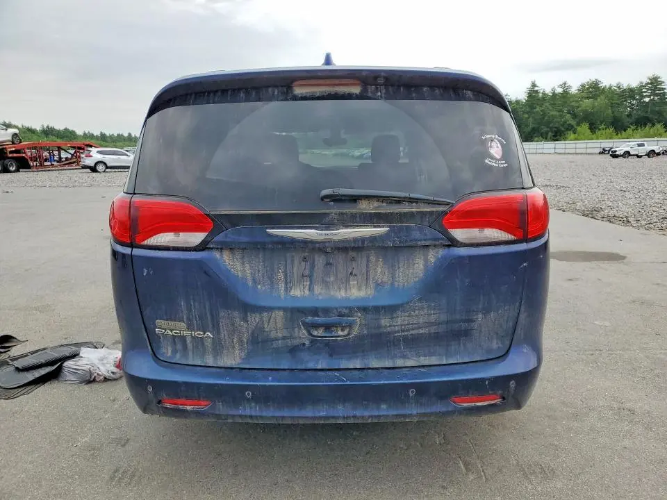 2017 CHRYSLER PACIFICA TOURING  