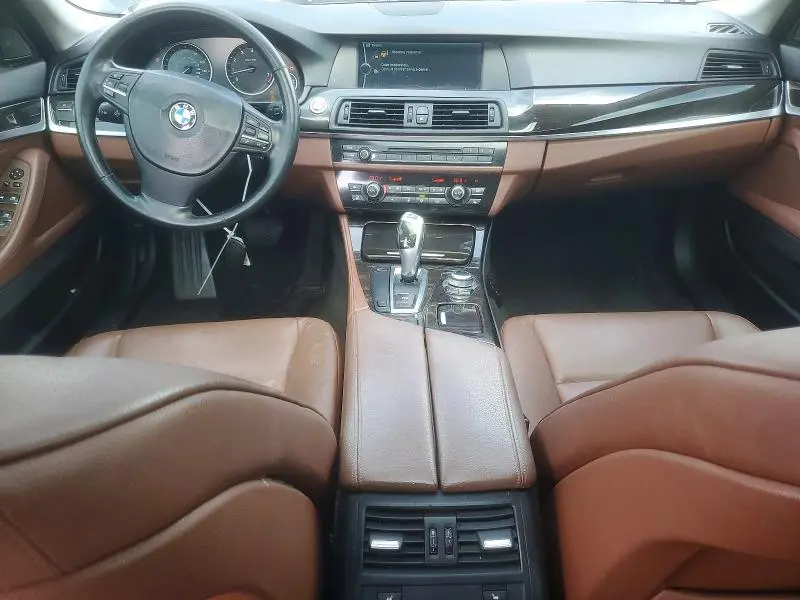 2011 BMW 528 I  