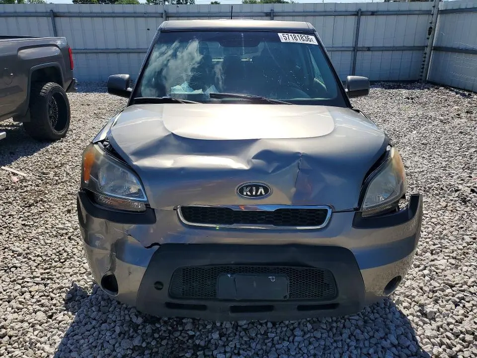 2010 KIA SOUL +  
