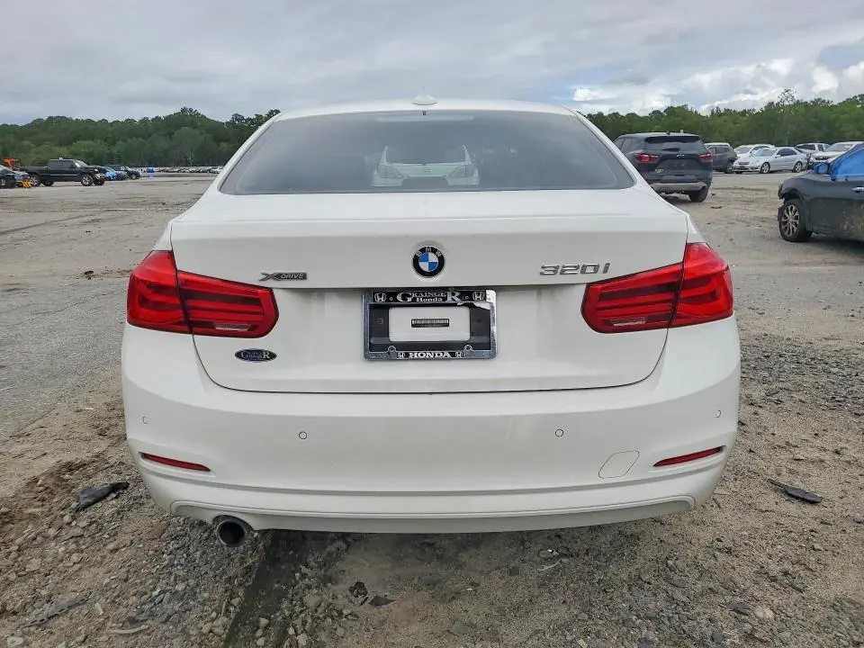 2018 BMW 320 XI  