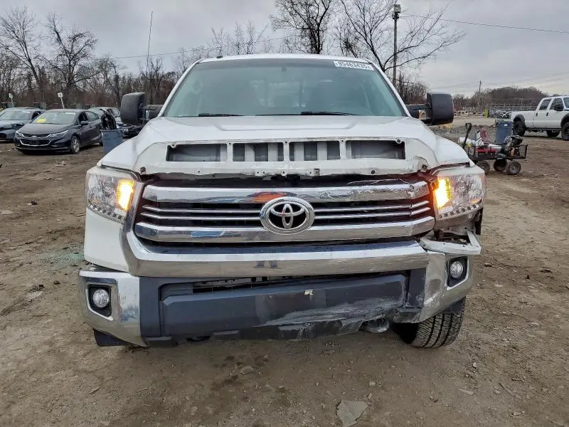 2017 TOYOTA TUNDRA DOUBLE CAB SR  