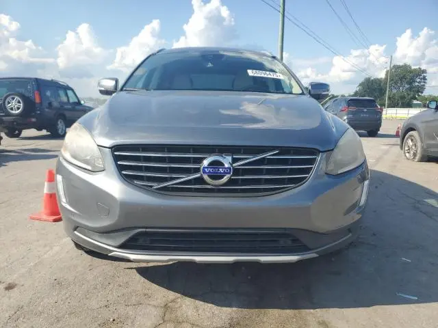 2016 VOLVO XC60 T5 PREMIER  