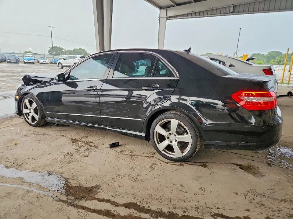 2011 MERCEDES-BENZ E 350  
