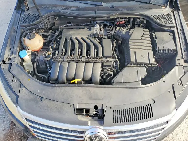 2013 VOLKSWAGEN CC VR6 4MOTION  
